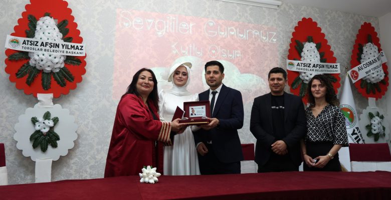 TOROSLAR’DA, SEVGİLİLER GÜNÜ’NDE REKOR NİKAH