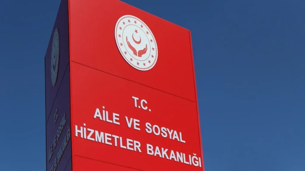 Aile ve Sosyal Hizmetler Bakanlığı’ndan personel alımı iddialarına açıklama