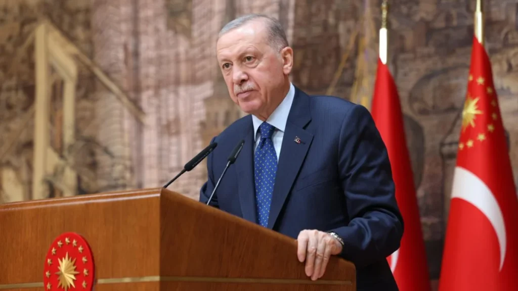 Cumhurbaşkanı Erdoğan’dan şehit polis memurunun ailesine taziye mesajı