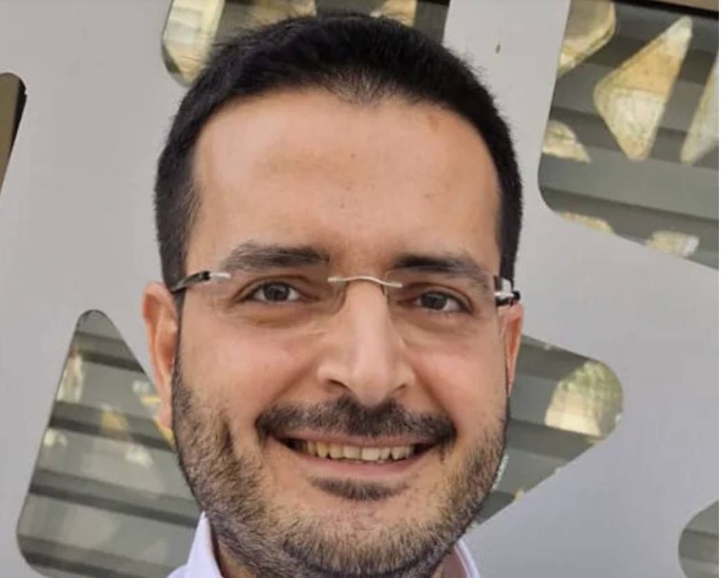 İzmir Tabip Odası Yönetim Kurulu Üyesi Uzm.Dr. İnan Mutlu, 14