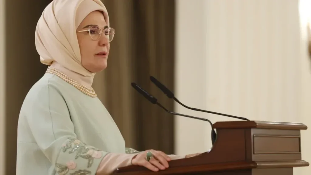Emine Erdoğan’dan 14 Mart Tıp Bayramı mesajı