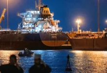 Küresel ticaret alarmda: Hürmüz Boğazı’nda 1900 gemi durdu