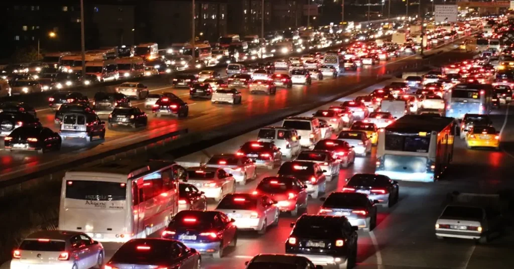 Şubatta trafikteki araç sayısı 117 bin arttı