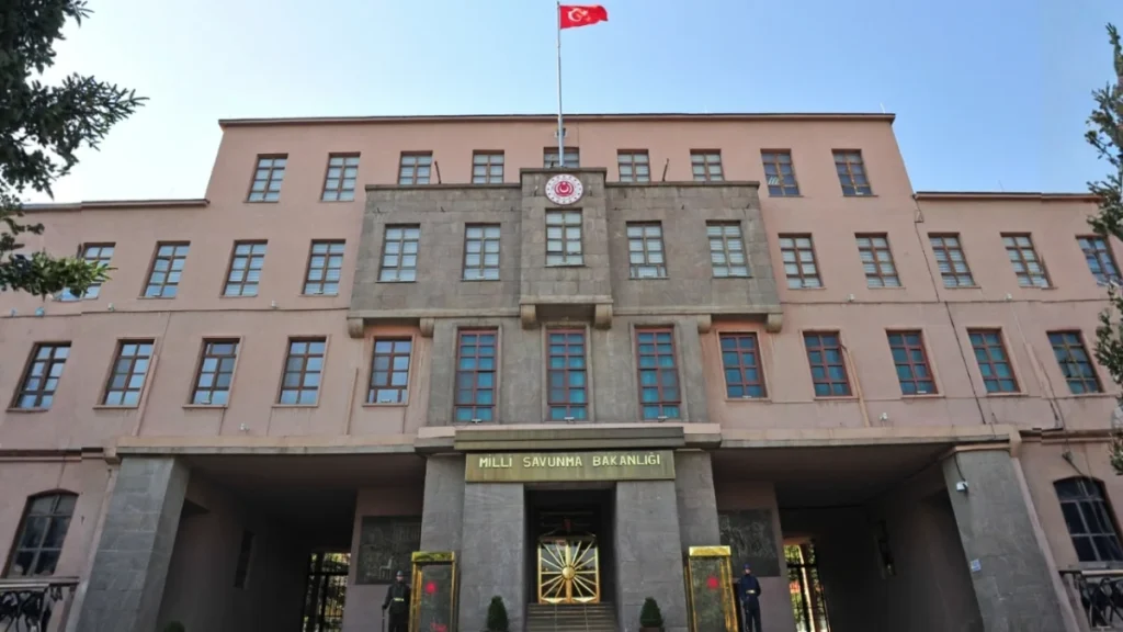 Türkiye’ye yönelen balistik tehdit Doğu Akdeniz’de etkisiz hale getirildi