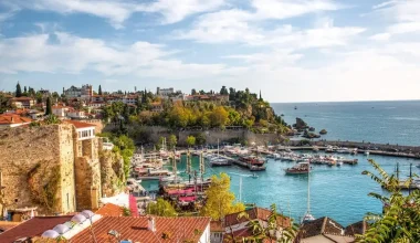 Antalya’da yabancı turist sayısı 1,25 milyonu geçti
