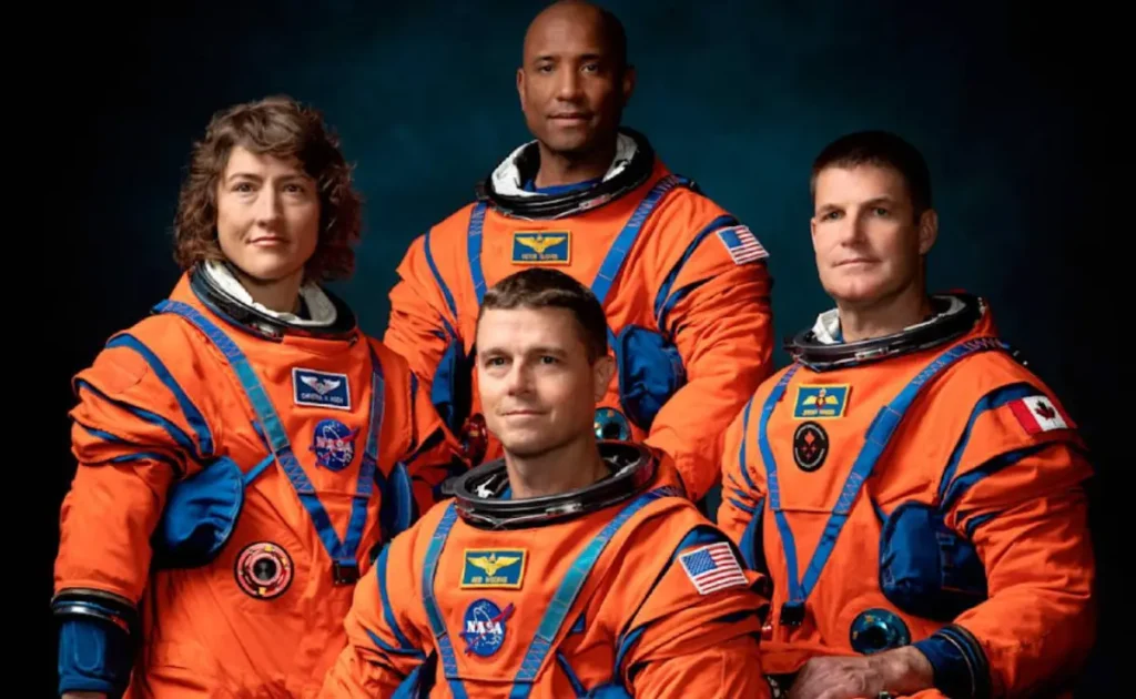 Ay yolculuğunda astronotlar ne yiyecek?