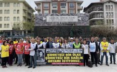 Dr. Ersin Arslan ve Şiddet Sonucu Yaşamını Yitiren Hekimler Anıldı