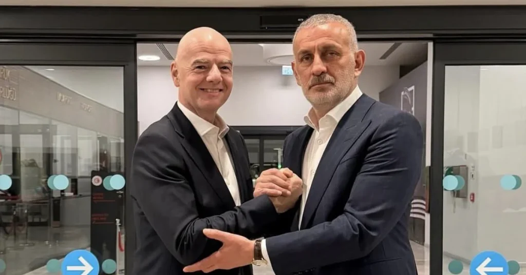 FIFA Başkan Infantino: Kalbim Türkiye ile atıyor