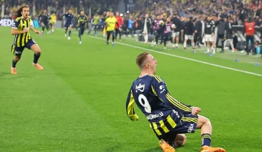 Fenerbahçe derbide son sözü söyledi