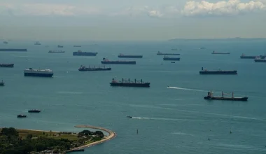 Hürmüz Boğazı açıldı, petrol sert düşüş yaşadı