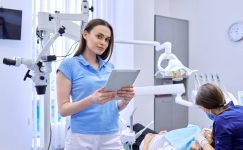 Selçuk Özdağ, Diş Hekimlerinin Atama Krizi Hakkında Önerge Verdi