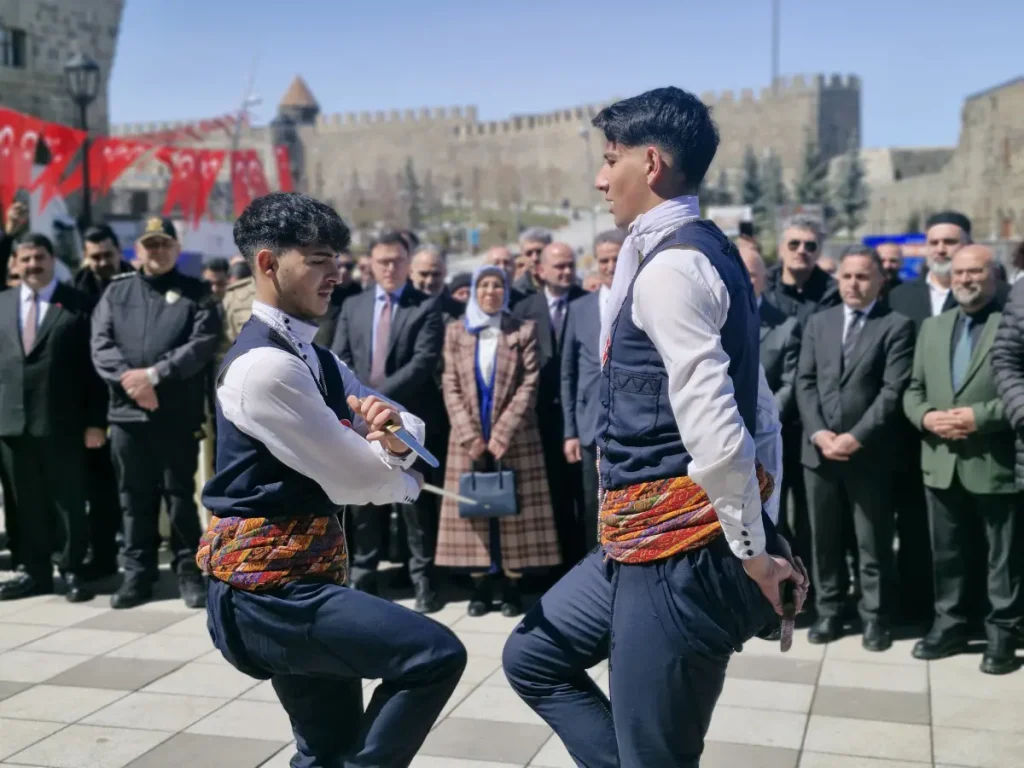 Tarihin kalbinde turizm coşkusu: Erzurum’da 50. yıl etkinlikleri