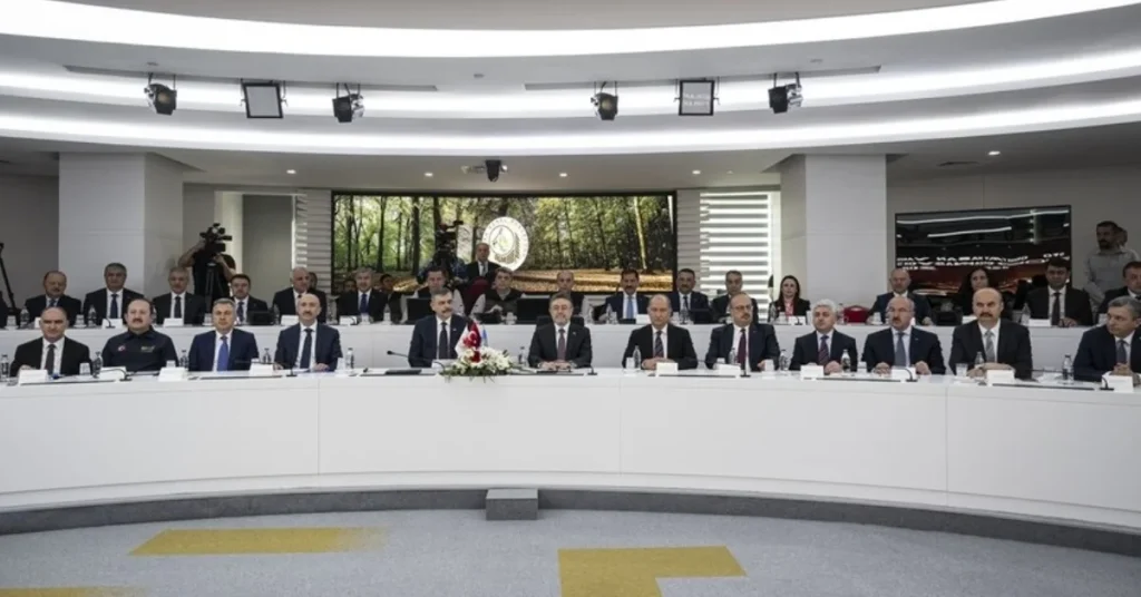 Valiler Ankara’da yangın gündemiyle toplandı
