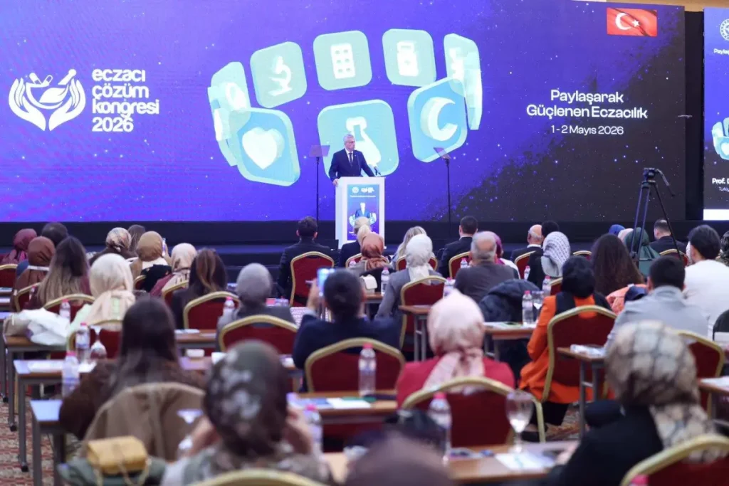 Bakan Memişoğlu'nun Katılımı İle Eczacılık 'ta Sorunlar Ele Alındı