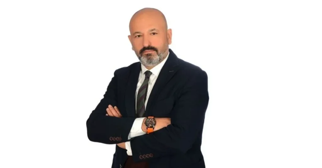 Ömer Gürsoy: ''Berlin’deki Gençlere Uzanan El: Sporla Güçlenen Aidiyet''
