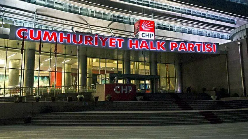 CHP'de ihraç talebi ve istifa gündemi