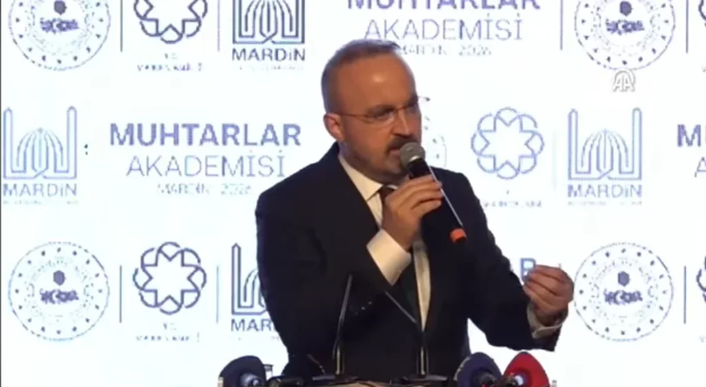 Çocuklarımızın üzerinden kirli ellerinizi çekin