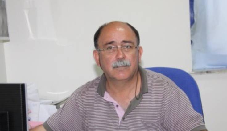 Mahkeme kararı ile Dokuz Eylül Üniversitesi Tıp Fakültesi Hastanesi’ndeki görevine
