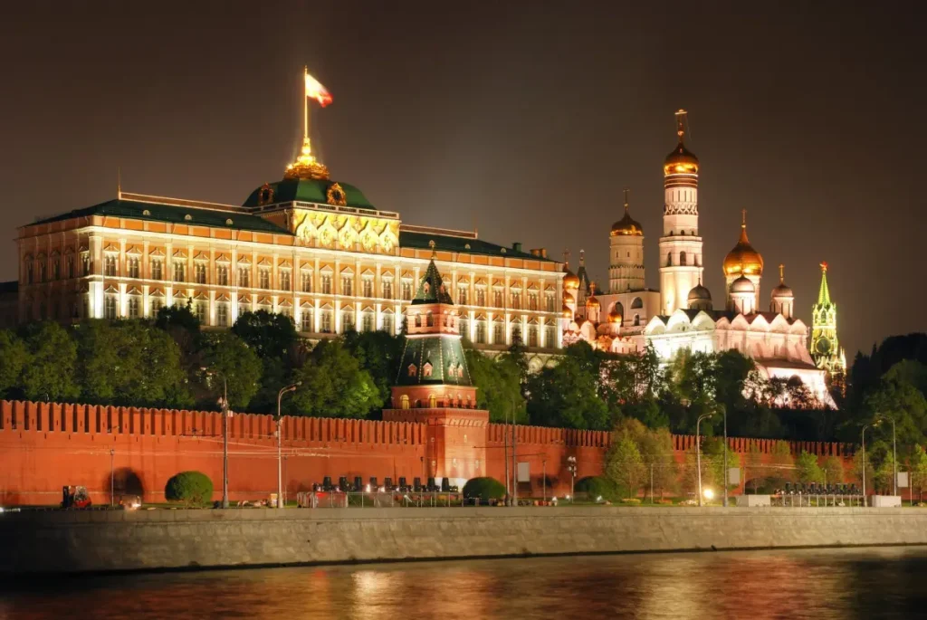 Kremlin'den akaryakıt açıklaması: Gerekli adımlar atılıyor