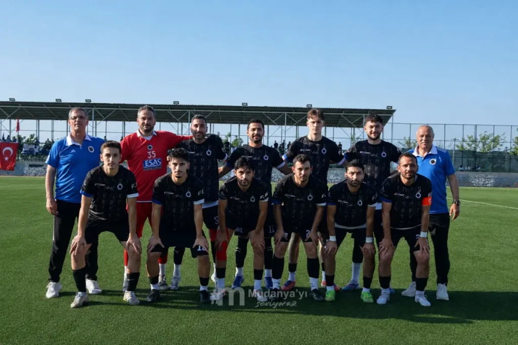 Mudanya Altai Spor şampiyon! Süper Amatör Lig'e yükseldi
