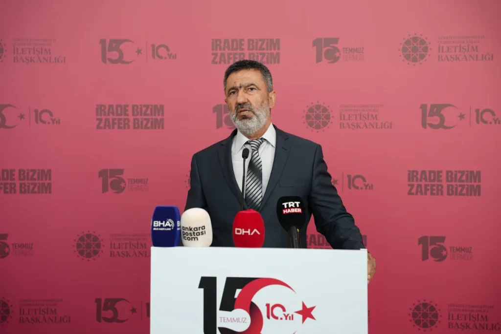 15 Temmuz’un izleri Esenboğa’da fotoğraf sergisiyle yaşatılıyor