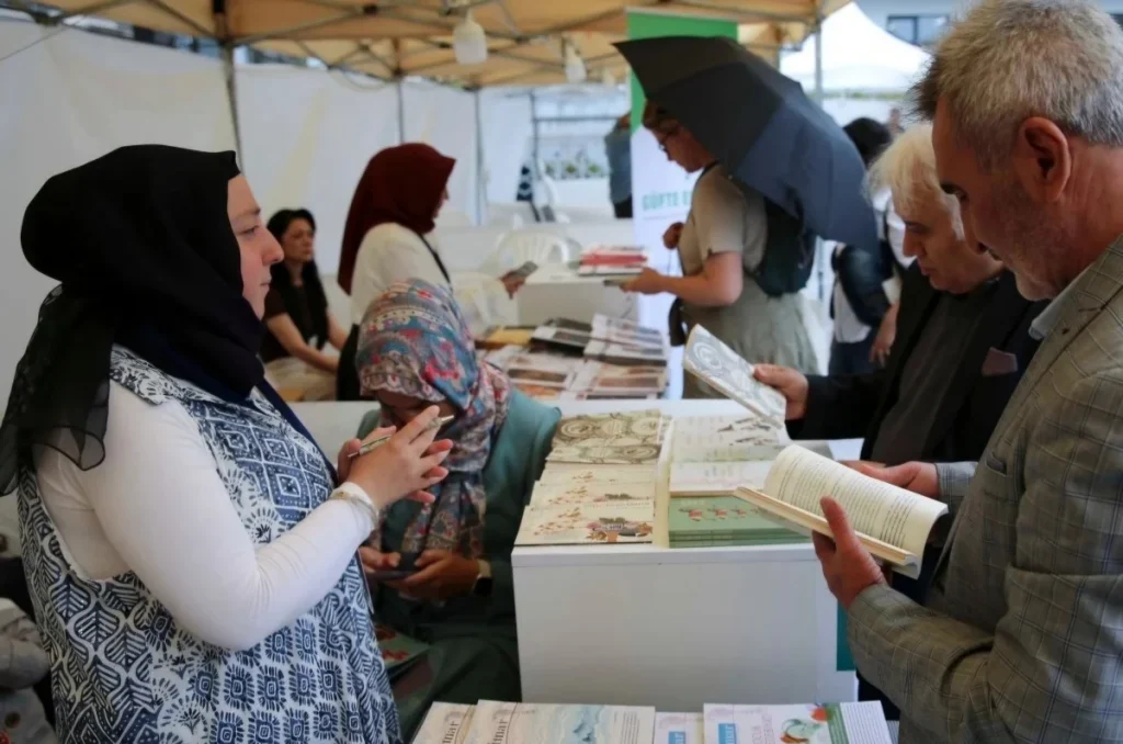 Ankara Büyükşehir Belediyesi tarafından Ankara'da ilk defa Ankara Dergi Festivali düzenlendi