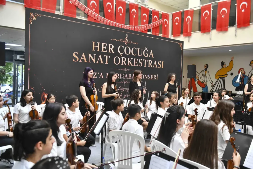 "Her Çocuğa Sanat Projesi" ile geleceğin sanatçıları yetişmeye devam ediyor