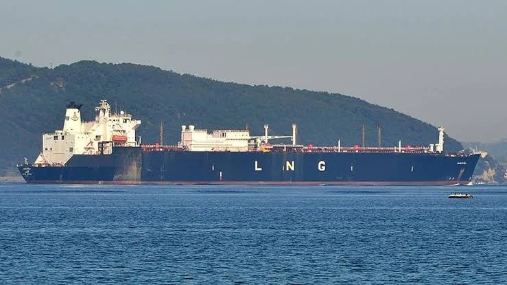 İran'dan Hürmüz Boğazı'ndaki tanker patlamalarına ilişkin açıklama