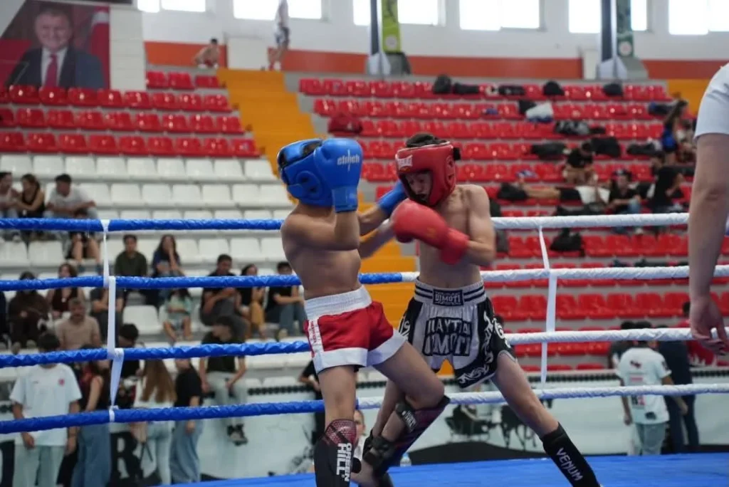 10 Ülkeden 413 Sporcu Ani İçin Mücadele Etti