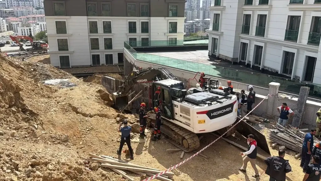 2 işçi kurtarıldı, 1 işçi aranıyor